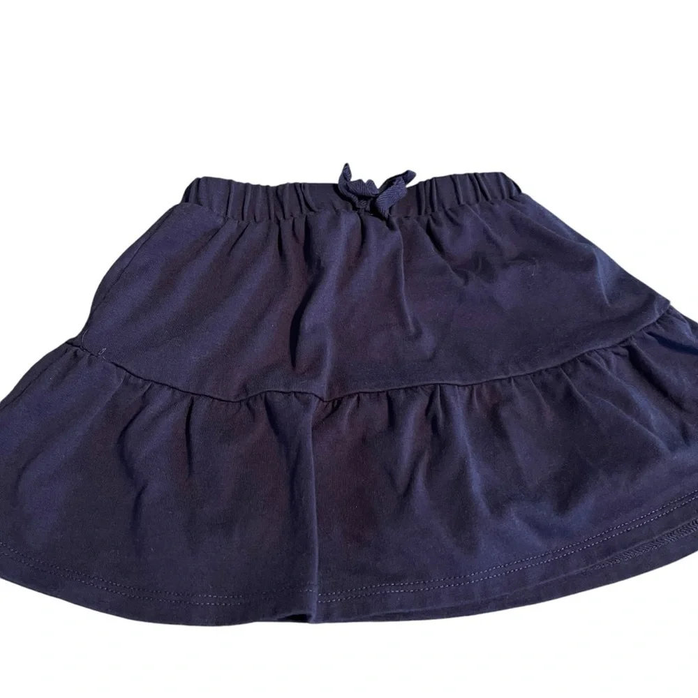 Lot 3- skorts Size 2T Oshkosh